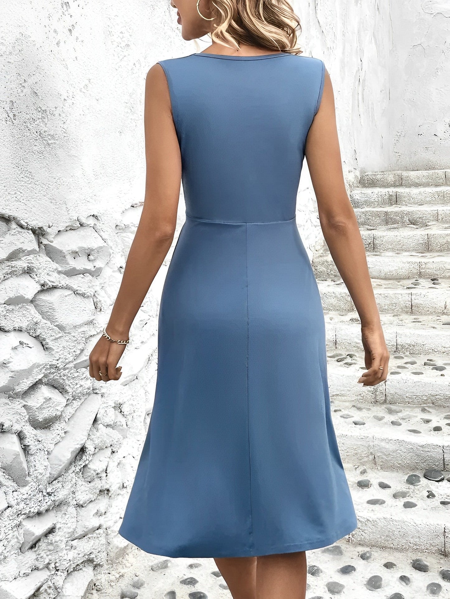 Cartaim™| Blue plain sleeveless mini dress
