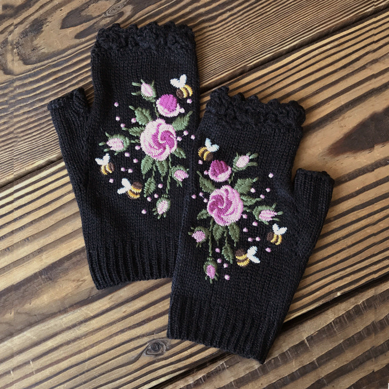 Cartaim™| Embroidered warm gloves